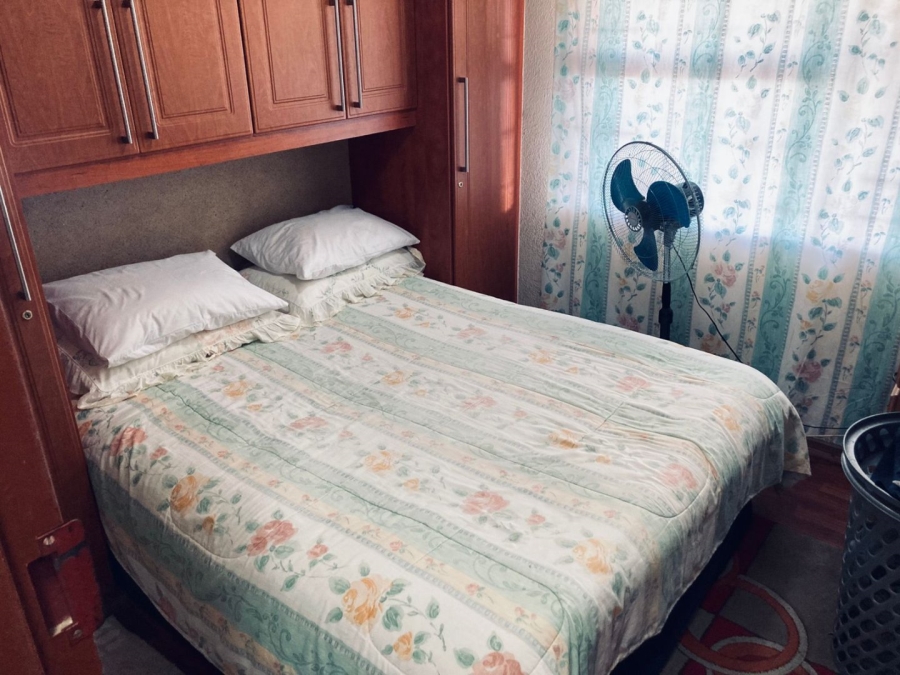 2 Bedroom Property for Sale in Mabopane Unit X North West